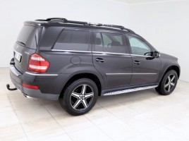 Mercedes-Benz GL500 | 2