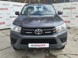 Toyota Hilux, 2.4 l., pick-up | 1