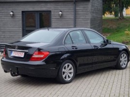 Mercedes-Benz C220, 2.2 l., sedanas | 3