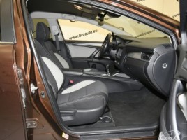 Toyota Avensis, 2.0 l., universal | 3