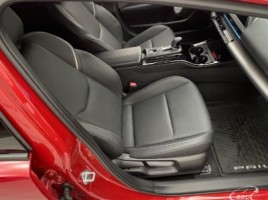 Toyota Prius, 2.0 l., hatchback | 4