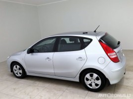 Hyundai i30, 1.4 l., hatchback | 3
