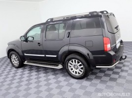 Nissan Pathfinder | 3