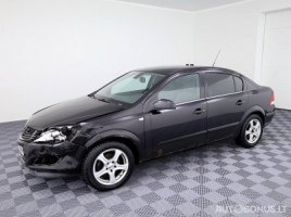 Opel Astra, 1.8 l., sedanas | 1