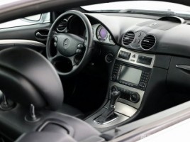 Mercedes-Benz CLK220 | 4