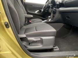 Toyota Yaris | 4