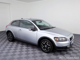 Volvo C30 хэтчбек