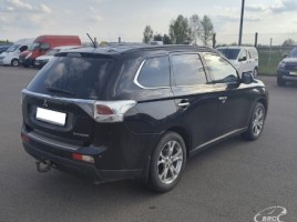 Mitsubishi Outlander, 2.0 l., cross-country | 1