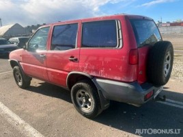 Nissan Terrano, 2.4 l., visureigis | 3