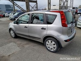 Nissan Note, 1.6 l., hatchback | 3