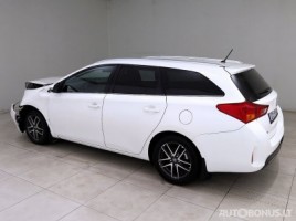 Toyota Auris | 3