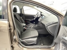 Ford Focus, 1.0 l., hatchback | 3