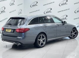 Mercedes-Benz C220 | 1