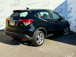 Honda HR-V, 1.8 l., cross-country | 1