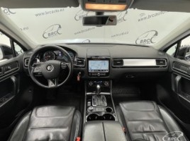 Volkswagen Touareg, 3.0 l., visureigis | 2