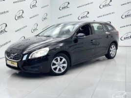 Volvo V60 universalas