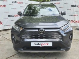 Toyota RAV4 | 1