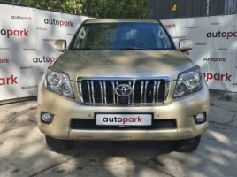 Toyota Land Cruiser | 1
