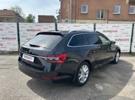 Skoda Superb, 2.0 l., Универсал | 3