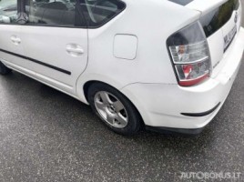 Toyota Prius, 1.5 l., sedanas | 3