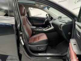 Lexus NX 300h | 3