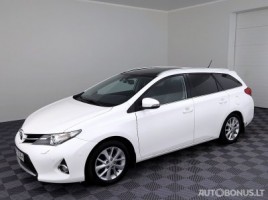 Toyota Auris | 1