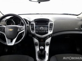 Chevrolet Cruze, 2.0 l., hatchback | 4