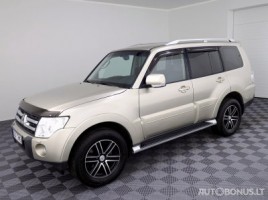 Mitsubishi Pajero, 3.2 l., cross-country | 1