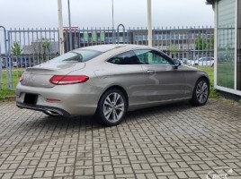 Mercedes-Benz C300, 2.0 l., kupė | 1