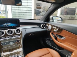 Mercedes-Benz C300, 2.0 l., kupė | 4