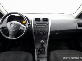 Toyota Corolla | 4