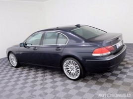 BMW 745 | 3