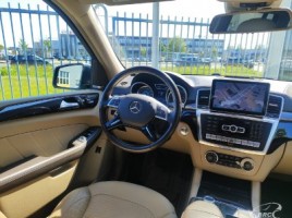 Mercedes-Benz GL450 | 2