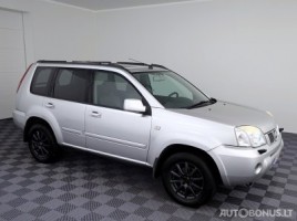 Nissan X-Trail cross-country