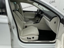 Volkswagen Passat, 2.0 l., Седан | 3