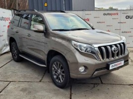 Toyota Land Cruiser | 2