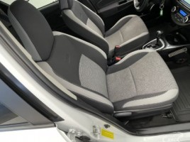 Toyota Yaris | 4