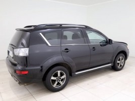 Mitsubishi Outlander, 2.4 l., cross-country | 2