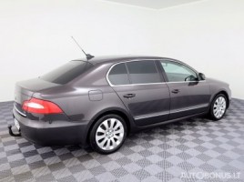 Skoda Superb, 1.8 l., saloon | 2