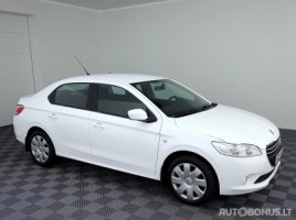 Peugeot 301 седан
