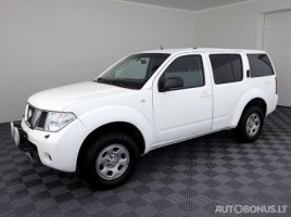Nissan Pathfinder | 1