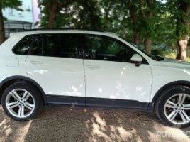 Volkswagen Tiguan | 3