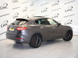 Maserati Levante, 3.0 l., cross-country | 1