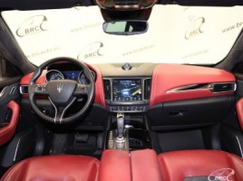 Maserati Levante, 3.0 l., cross-country | 2