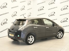 Nissan Leaf, Хэтчбек | 1