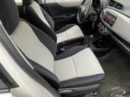 Toyota Yaris | 4