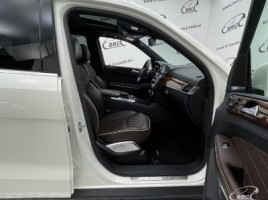 Mercedes-Benz GL550, 4.7 l., Внедорожник | 3