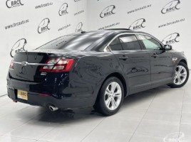 Ford Taurus, 3.5 l., saloon | 1