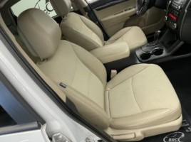 Kia Sorento | 4