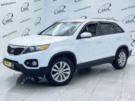 Kia Sorento внедорожник